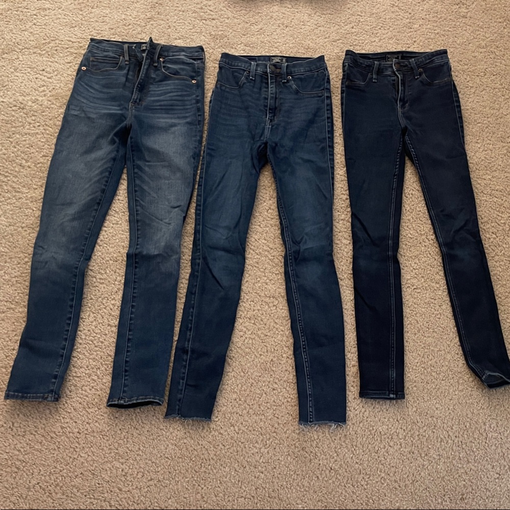 Abercrombie & Fitch Women's Dark Blue Skinny Jeans